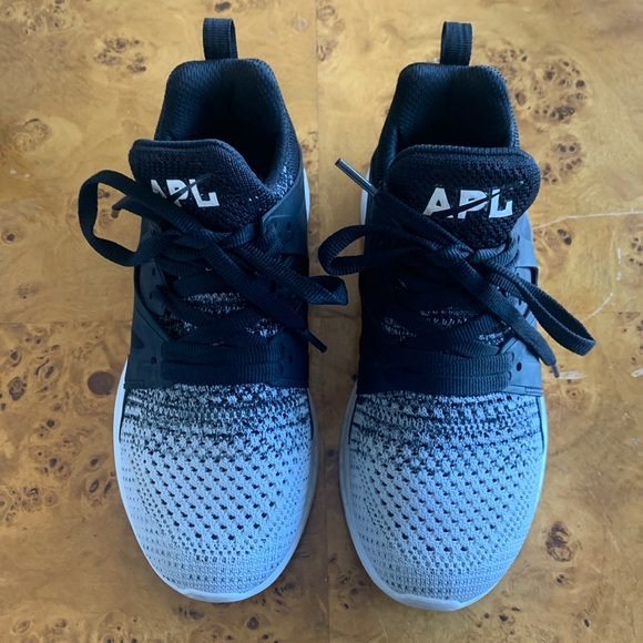 APL tech loom ascend ombré sneakers